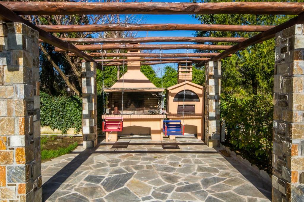 Luxury Villa Helios Коропи Екстериор снимка
